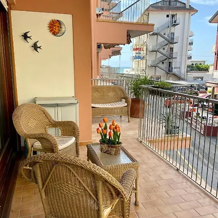 Le Terrazze Vista Mare Apartment Lido di Jesolo Exterior photo
